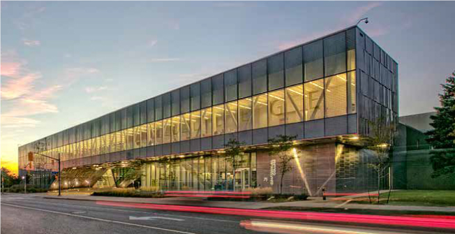 10 MINUTES TO CENTENNIAL COLLEGE 